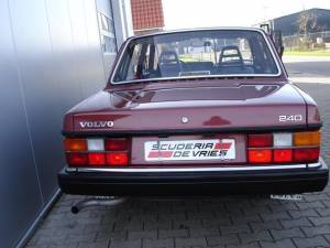 240DL