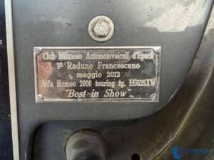 Bild 85/98 von Alfa Romeo 2000 Spider (1960)