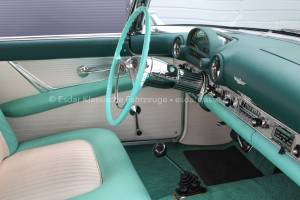 Image 10/40 of Ford Thunderbird (1955)