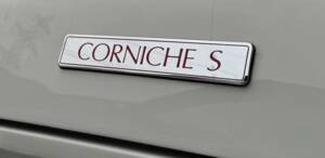 Image 20/21 of Rolls-Royce Corniche S (1995)