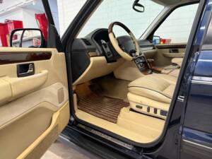 Image 6/19 de Land Rover Range Rover 4.6 HSE (1998)