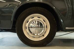 Image 15/43 of Lancia Flavia 1500 (1967)