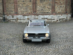 Afbeelding 3/84 van Alfa Romeo Giulia 1600 GT Junior (1972)