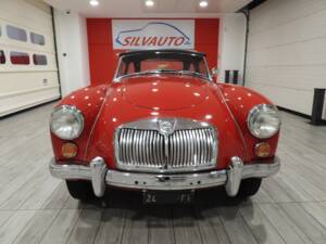 Image 42/51 of MG MGA 1600 (1960)