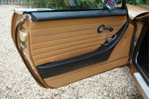 Image 16/50 of Volvo 1800 E (1971)