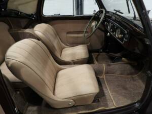 Immagine 8/15 di FIAT 500 C Topolino (1951)