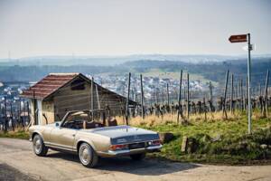 Image 25/31 of Mercedes-Benz 280 SL (1969)