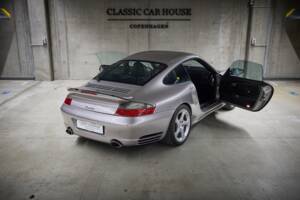 Image 19/98 of Porsche 911 Turbo (2000)