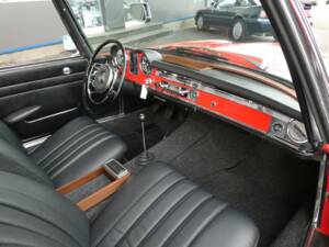 Bild 12/23 von Mercedes-Benz 230 SL (1964)