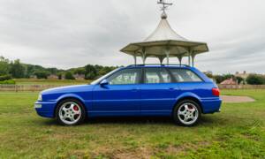 Image 2/45 of Audi RS2 Avant (1994)