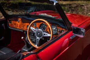 Immagine 30/41 di Triumph TR 6 PI (1972)