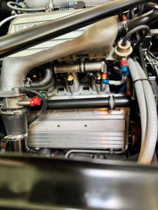 Imagen 30/47 de Jaguar XJ 220 (1993)