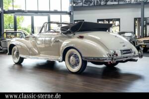 Imagen 3/15 de Mercedes-Benz 300 Sc Cabriolet A (1957)