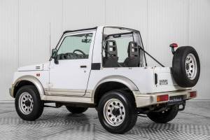 Bild 8/50 von Suzuki SJ Samurai (2003)