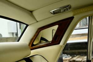 Bild 33/50 von Rolls-Royce Silver Spirit II (1992)