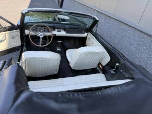 Image 20/47 de Ford Mustang 390 GTA (1966)