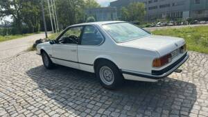 Bild 22/40 von BMW 633 CSi (1984)