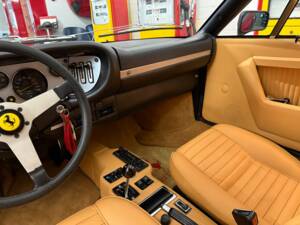 Image 10/19 of Ferrari Dino 308 GT4 (1979)