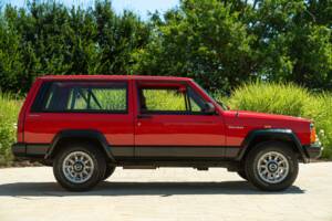 Image 12/50 de Jeep Cherokee 2.8L V6 (1985)