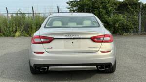 Image 6/54 of Maserati Quattroporte GTS (2015)