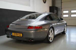 Bild 28/50 von Porsche 911 Carrera (2001)