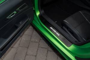 Image 61/67 of Mercedes-AMG GT-R (2018)