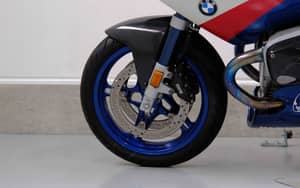 Imagen 38/81 de BMW R 1100 S (2005)