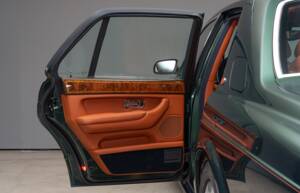 Image 19/36 of Bentley Arnage Red Label (2001)