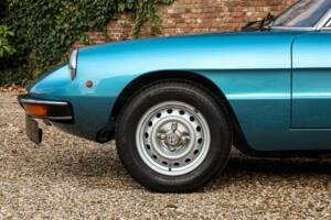 Image 30/50 of Alfa Romeo 2000 Spider Veloce (1981)