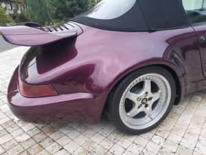 Image 9/51 of Porsche 911 Carrera 2 (WTL) (1990)