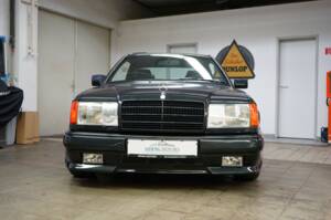 Afbeelding 5/35 van Mercedes-Benz 300 CE-24 (1992)