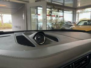 Bild 18/27 von Porsche 911 Turbo (2018)