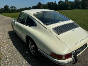 Image 15/44 of Porsche 912 (1968)