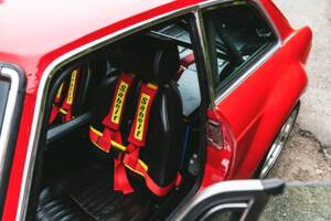 Image 30/50 of MG MGB GT V8 (1977)