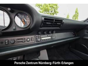 Afbeelding 18/22 van Porsche 911 Carrera (1995)