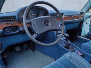 Bild 11/23 von Mercedes-Benz 350 SE (1975)