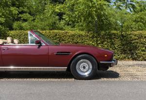 Image 9/34 of Aston Martin V8 EFi Volante (1987)