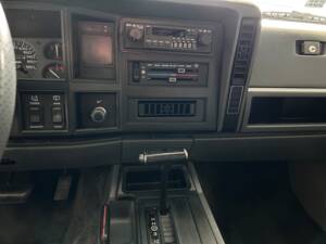 Image 14/21 of Jeep Cherokee (1989)