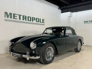 Image 33/37 of Aston Martin DB 2&#x2F;4 Mk III (1959)