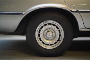 Bild 58/95 von Mercedes-Benz 450 SEL 6,9 (1976)