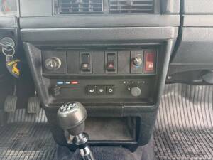 Image 41/54 of Volvo 245 GL (1990)