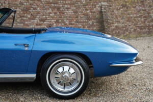 Imagen 32/50 de Chevrolet Corvette Sting Ray Convertible (1964)