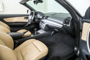 Immagine 12/50 di BMW 120i (2012)