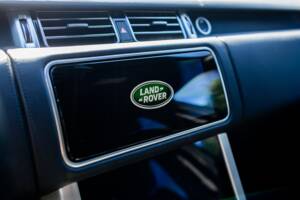 Bild 37/50 von Land Rover Range Rover V8 Armoured (2022)