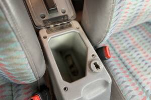 Image 18/31 of Jeep Wrangler Sport 2.5 (1996)