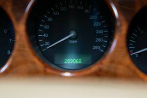Bild 31/50 von Daimler Super V8 (1997)