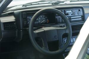 Bild 27/47 von Volkswagen Golf II Rallye 1.8 (1989)