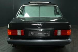 Image 5/30 of Mercedes-Benz 560 SEL (1989)