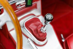 Afbeelding 31/50 van Jaguar E-Type 3.8 (1961)