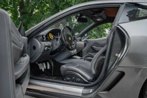 Image 31/50 de Ferrari 599 GTB Fiorano (2006)